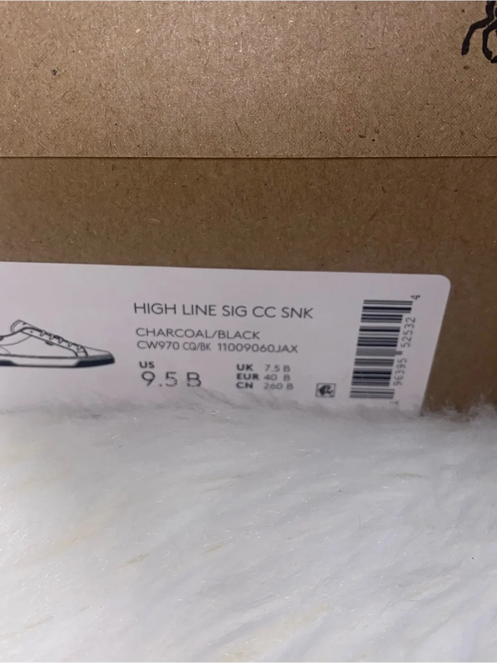Coach Woman High Line Sneaker In Signature Canvas Size 9.5 New in box